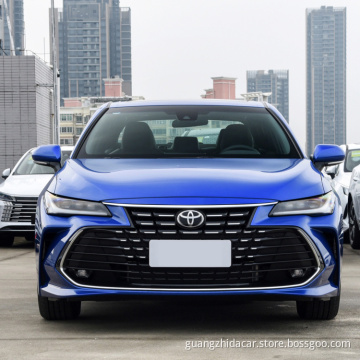 Hot selling in 2023 Toyota Asian Dragon 2022 2.5L gasoline car Maximum speed 205km 5 seats Electric skylight Asian Dragon